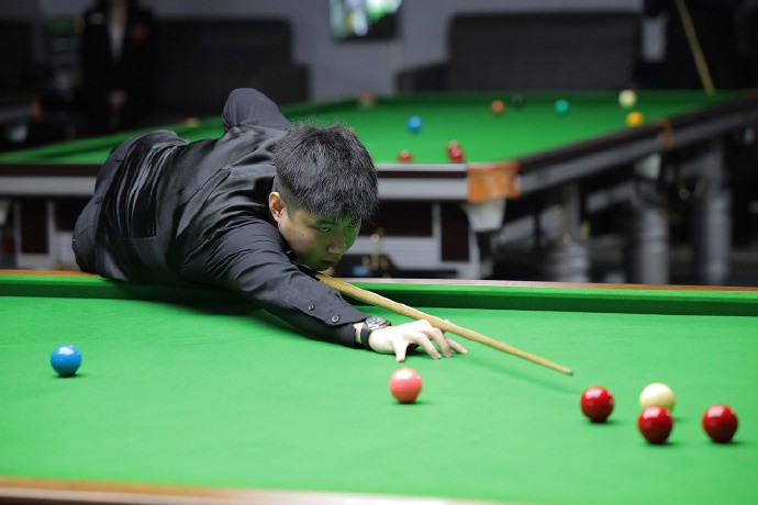 球员灵活地 球员灵活地