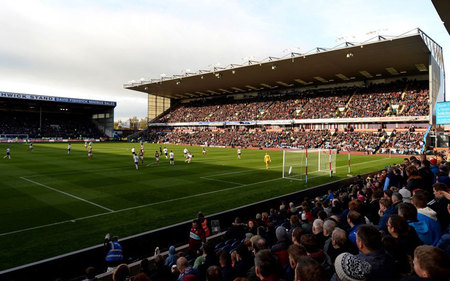 面对尼克斯倒是刷出了存在感！篮网内线新星得抓紧机会证明自己？.