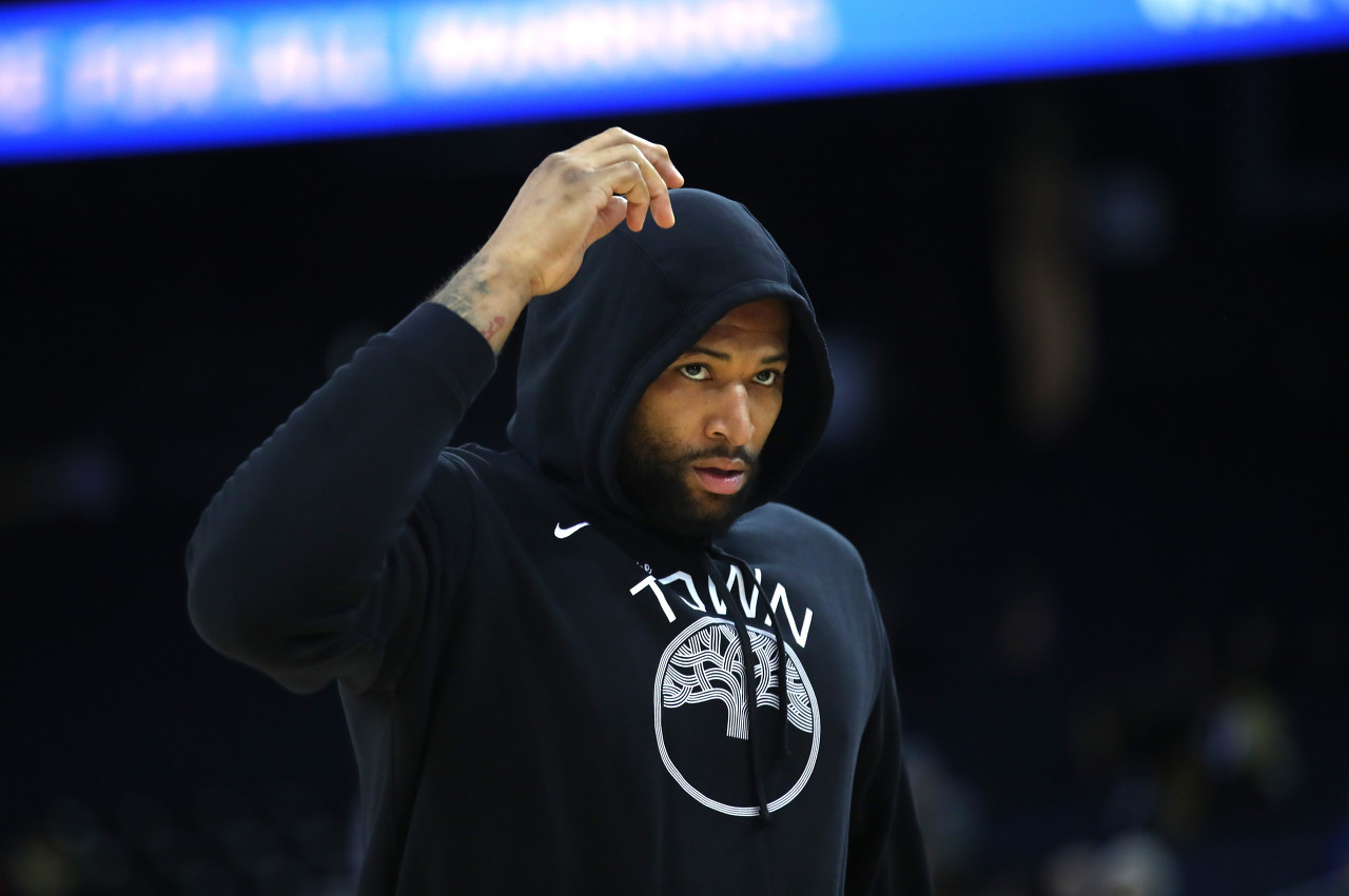 体育德甲：阿德杰伊送三记助攻 波鸿5-2霍芬海姆